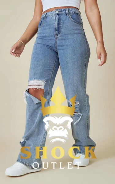 G1A106 NIEBIESKIE SPODNIE JEANSOWE Z DZIURAMI PRETTYLITTLETHING L