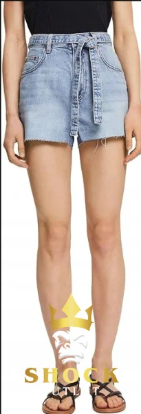 D0E125 NIEBIESKIE KRÓTKIE SPODENKI JEANSOWE EDC 25