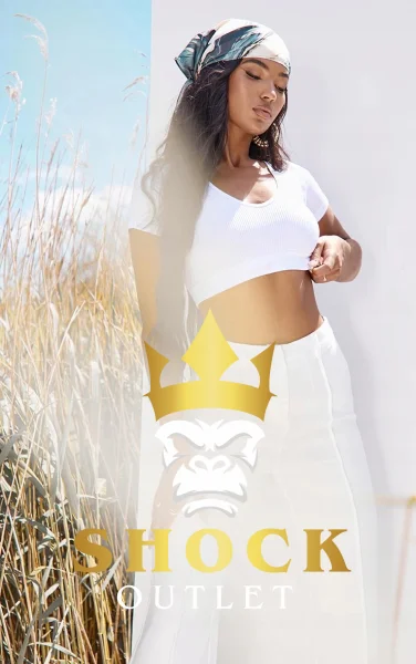 C6E007 BIAŁY CROP TOP PRĄŻKOWANY PRETTYLITTLETHING S