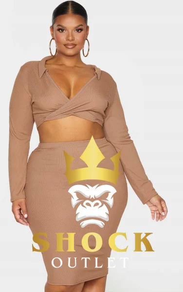 A6B009 TOP Z DŁUGIM RĘKAWEM PRETTYLITTLETHING 48