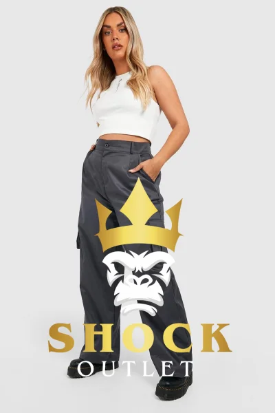 G0A210 SZARE PROSTE SPODNIE PLUS SIZE BOOHOO 8XL
