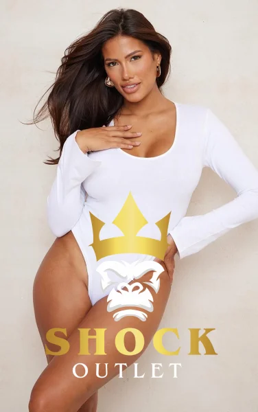 B6D210 BIAŁE BODY Z DŁUGIM RĘKAWEM BASIC PRETTYLITTLETHING L